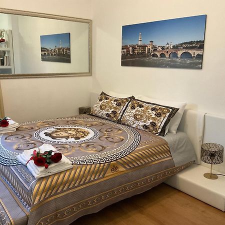 Arena D'Intorno Bed & Breakfast Verona Bagian luar foto