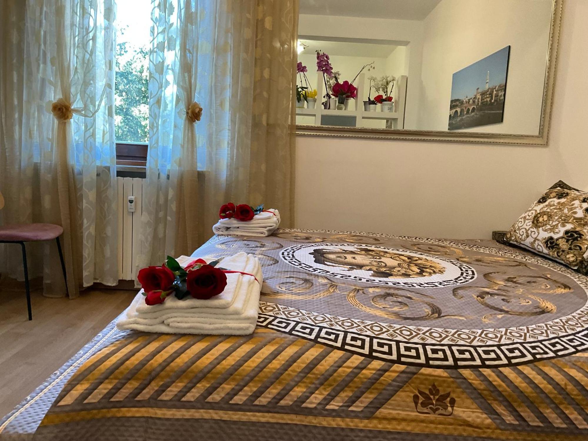 Arena D'Intorno Bed & Breakfast Verona Bagian luar foto